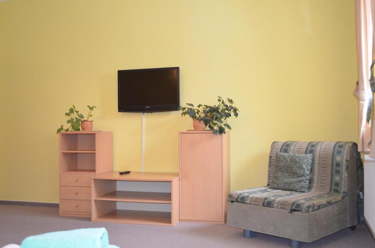 Apartmany A.Sa Kasperske Hory Buitenkant foto